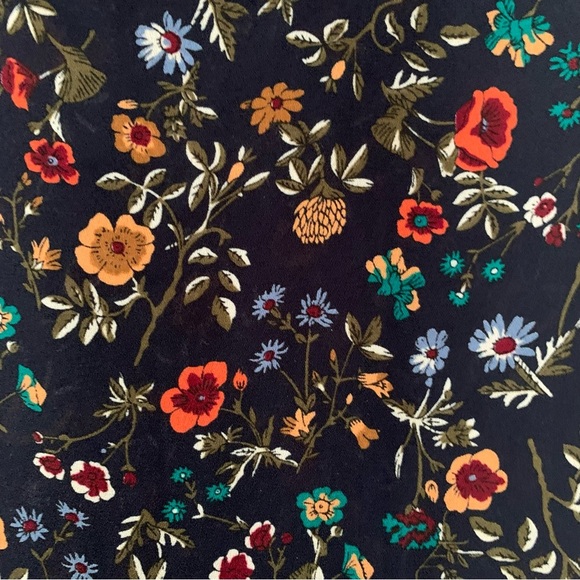 Pleione Shirt Womens Small Cold Shoulder Sleeves That Tie Navy Blue Floral Print - Picture 5 of 8